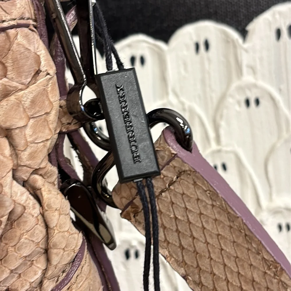 Burberry RARE python shoulder bag - Picture 6 of 14